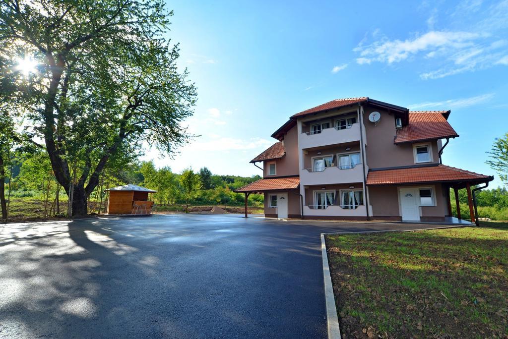 Villa Ruja Grabovac  Exterior photo